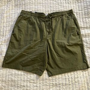 Men’s GAP shorts